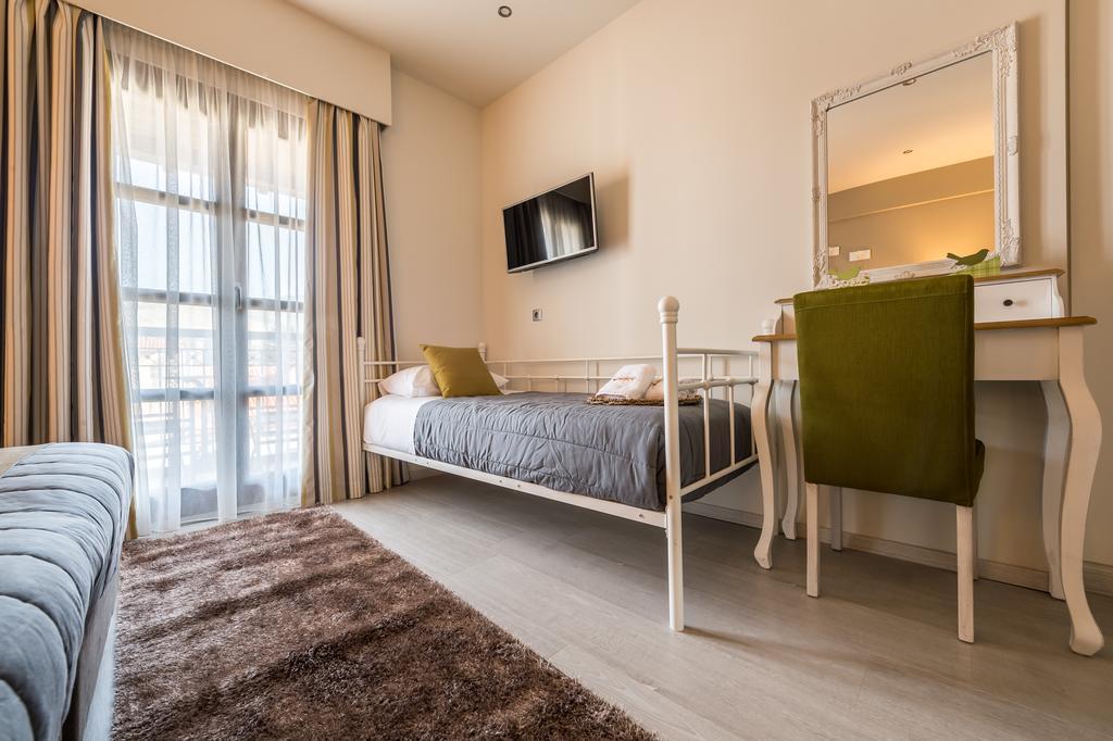 Filoxenia & Hotel 3*